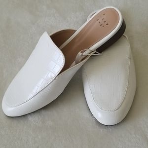 A New Day white mule
